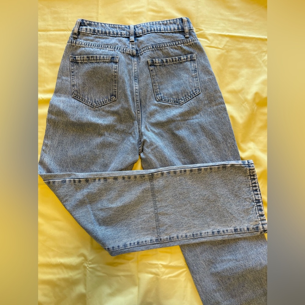 Jeans - Picture 3 of 3